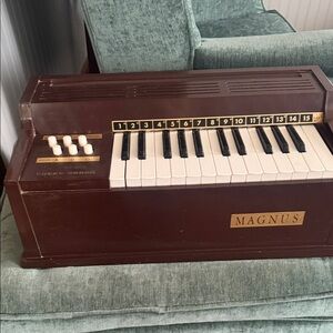 Brown Electric Keyboard